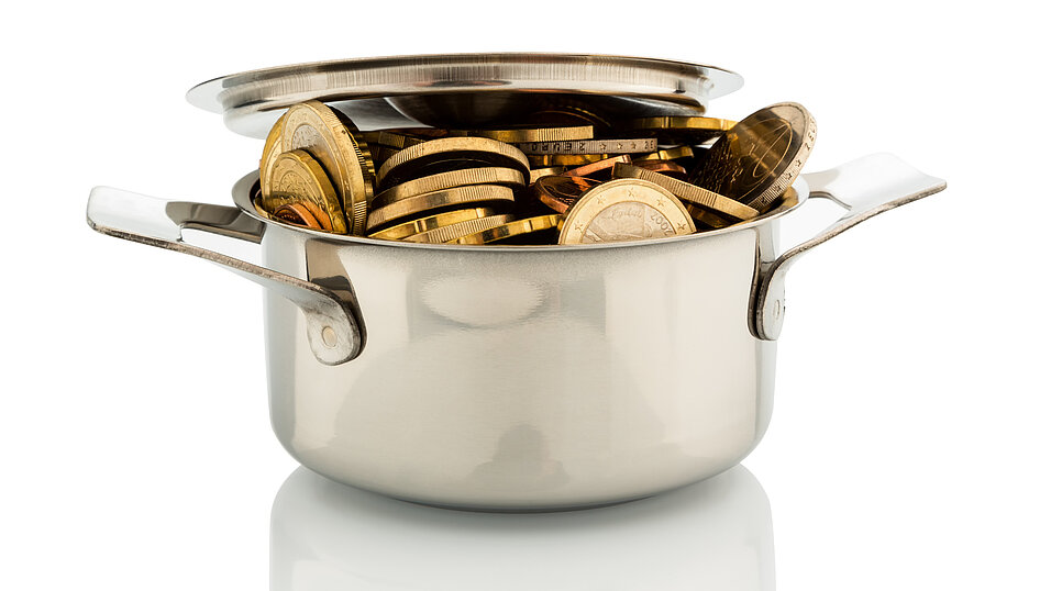 © shutterstock / 143651302